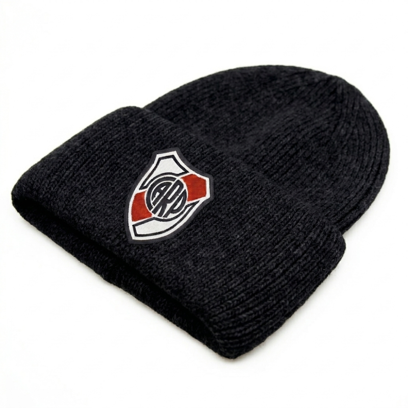 Gorro de Lana con Escudo River Bordado
