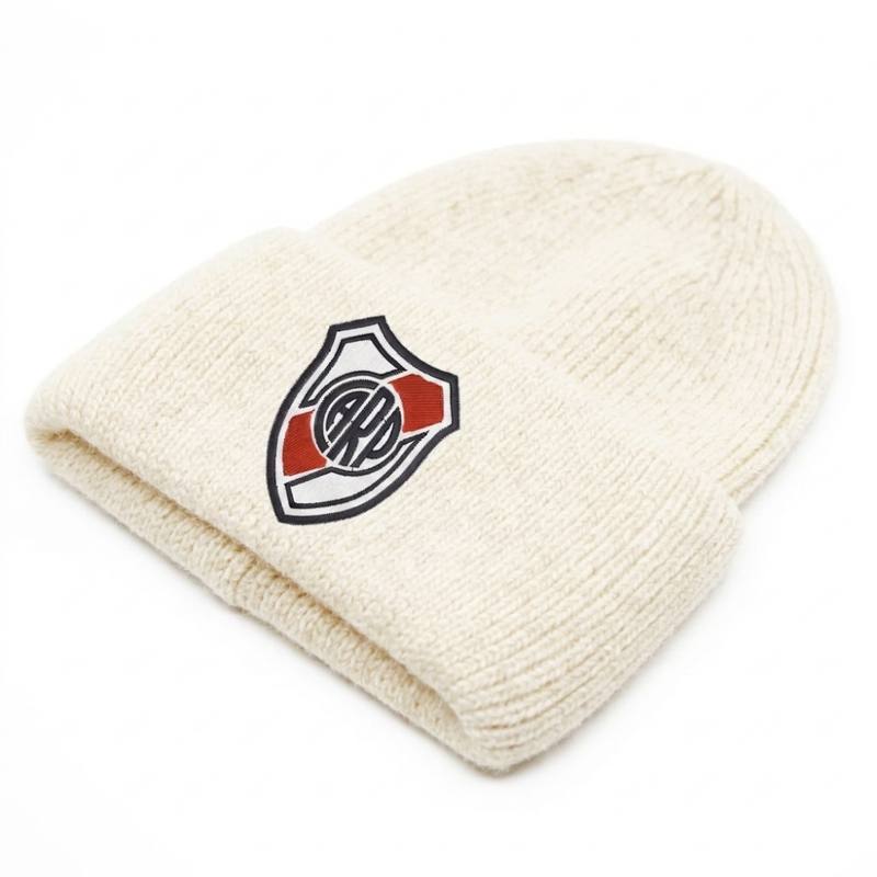 Gorro de Lana con Escudo River Bordado
