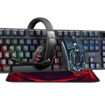 Kit Gamer 4 en 1 (Teclado/Mouse/Auri/Pad)
