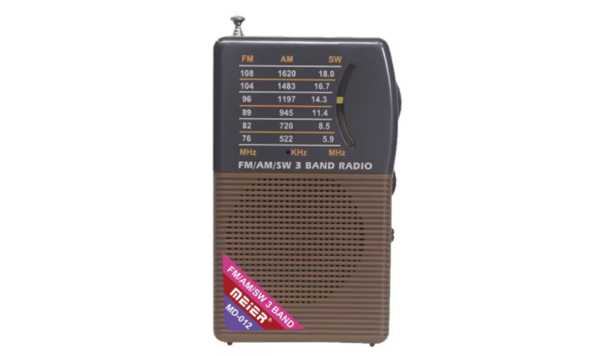 Radio AM-FM Chica Recargable Meier